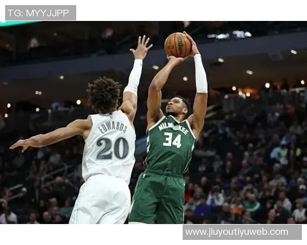 小迈克尔波特半场表现平平12投4中三分球命中率低迷仅得11分3篮板 小迈克尔波特半场表现平平12投4中三分球命中率低迷仅得11分3篮板