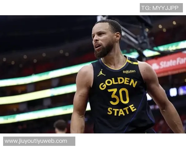 库里伤缺的背后分析：如何在不幸中寻求机遇与未来的复出之路