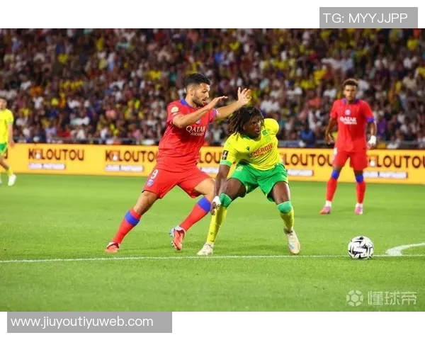 拜仁与英超球队争抢雨果拉尔森转会费预计在5000万至5500万欧元之间